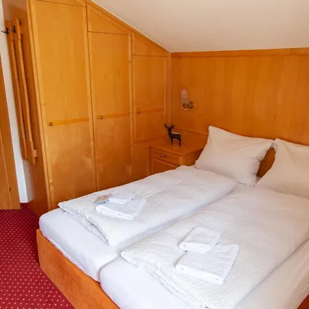 Hotel Sportpension S\u00f6lden *